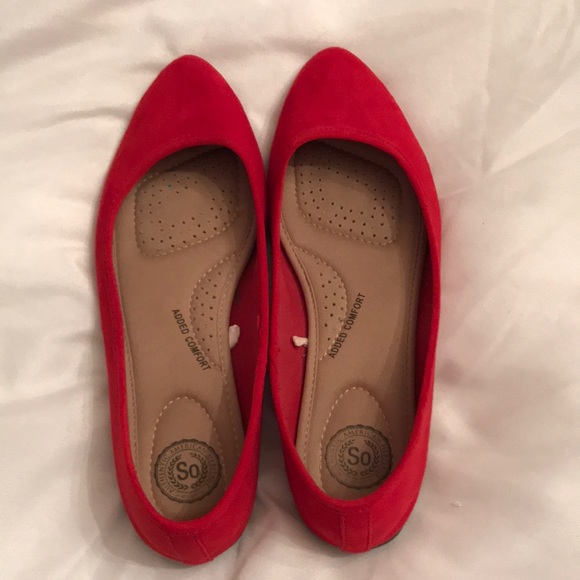 So Women’s Red Pointed Flats